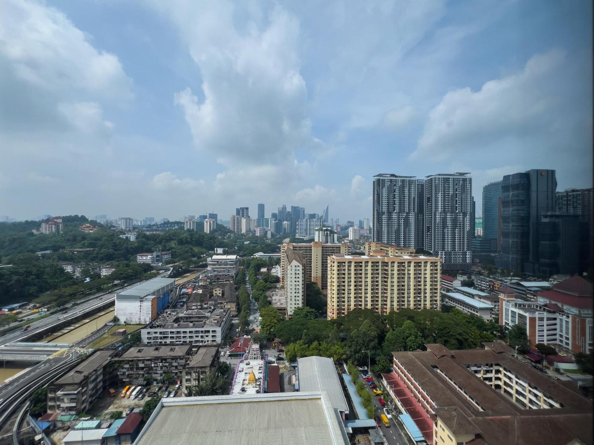 The Riv - Riveria City Kl Sentral By Sleepy Bear Kuala Lumpur Bagian luar foto